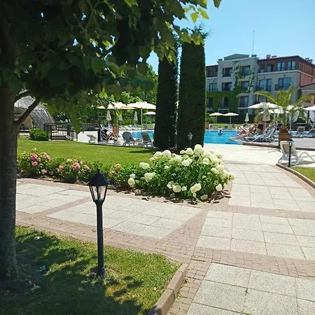 Rose в местност каваци, Апартаменты Созополь