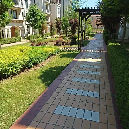 Rose в местност каваци, Apartmán Sozopol